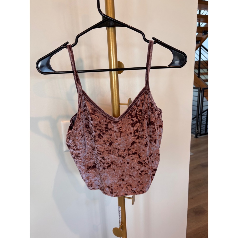 Popular 21 Womens Mauve Crushed Velvet Camisole V-Neck Spaghetti Strap Crop- L‎